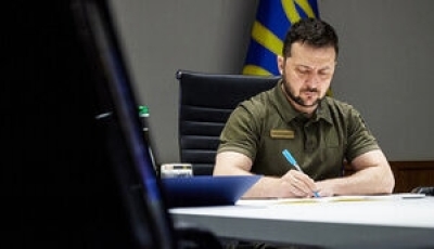 Зеленський підписав закон про спрощену процедуру списання військового майна